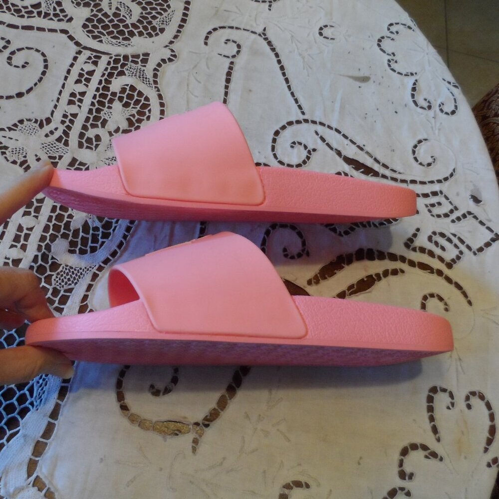New JW Anderson Pink Rubber Pool Slides w/Signature Anchor Logo Size EU 39 /US 9 - Picture 10 of 16